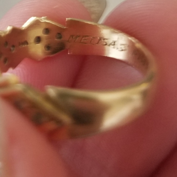 Beautiful 14k solid gold band ring w/diamonds Melisa's Finally yours - Picture 14 of 17